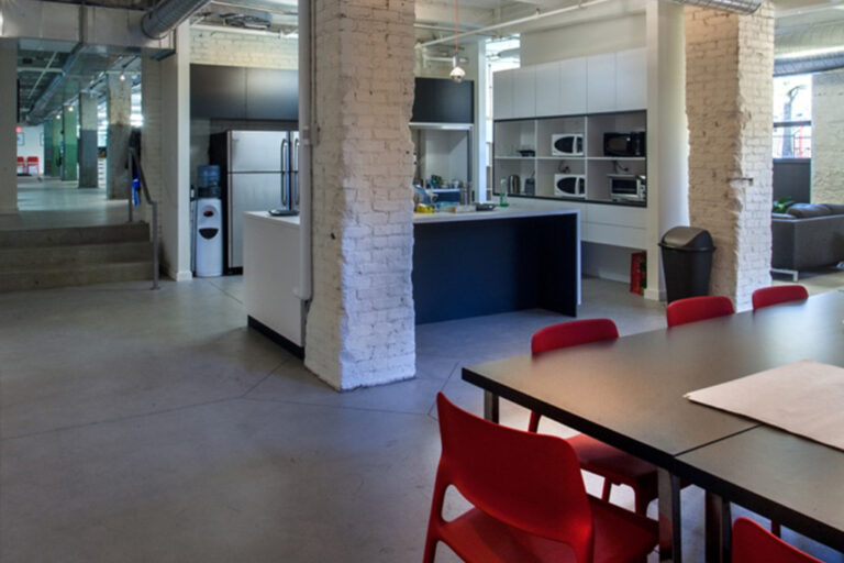 Tandemlaunch-office-8